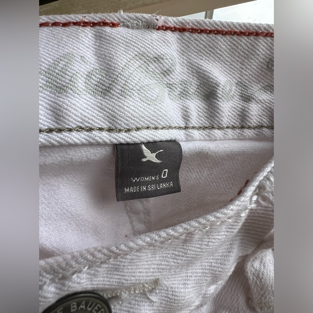 Eddie Bauer White Cotton Denim Fitted Shorts Size 0 - Picture 6 of 9
